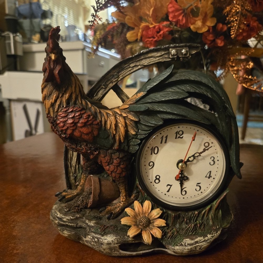 Source Unknown Multicolor Rooster Clock